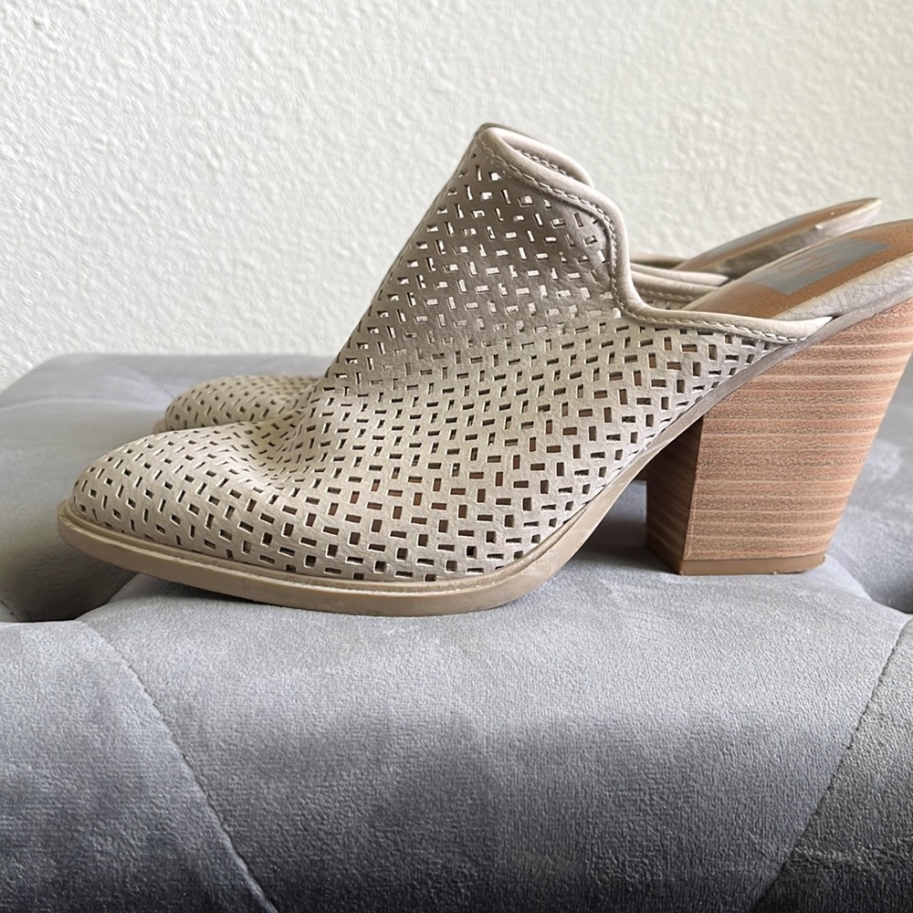 Ankle booties - Picture 2 of 5
